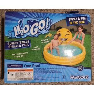 H2O GO! Summer Smiles Sprayer Pool - Built-In Sprayer, Play Kiddie Pool Age 2+
